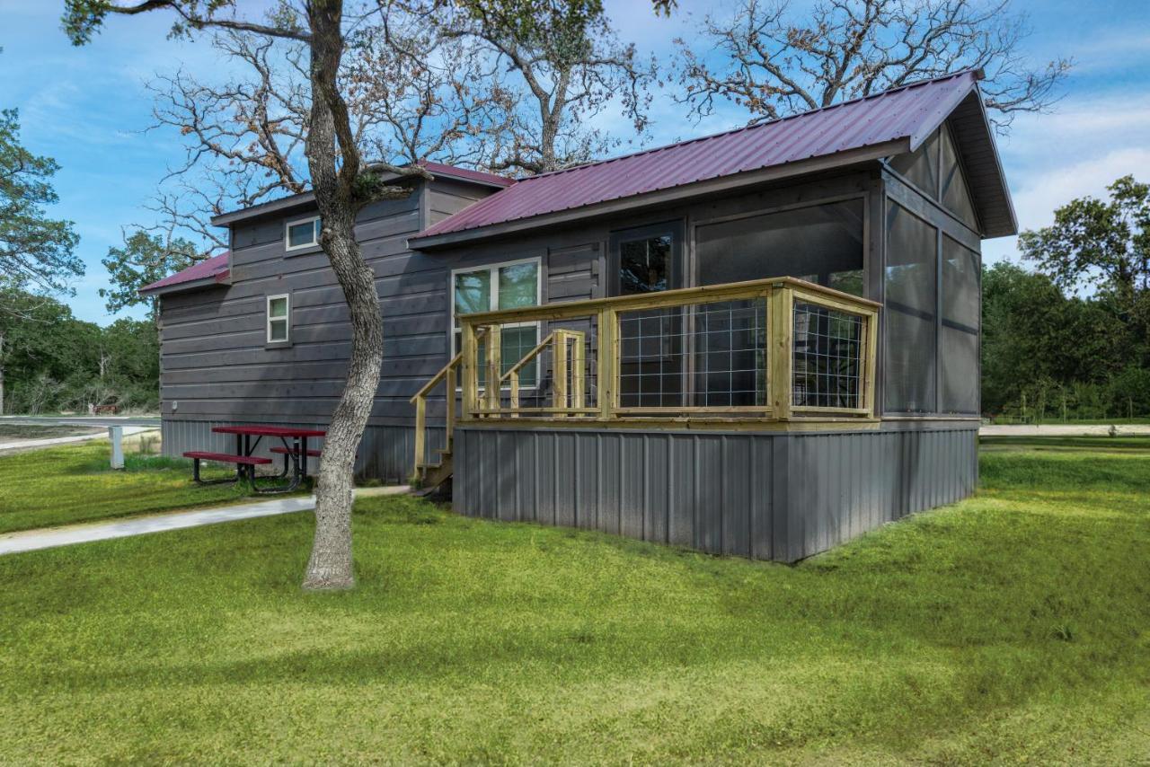Great Escapes Rv Resort Bryan College Station Экстерьер фото